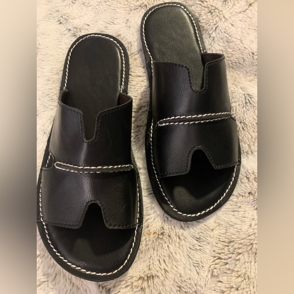 Boutique 9 Black Leather Slide Sandals with White Stitching NWOT NEVER WORN.